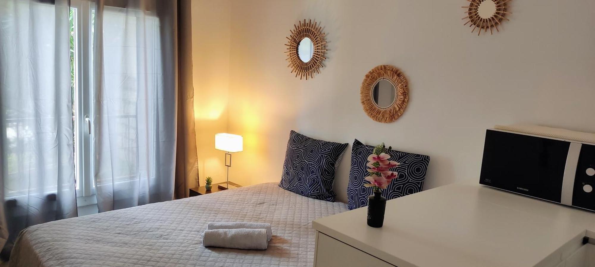 Provence Apartment *